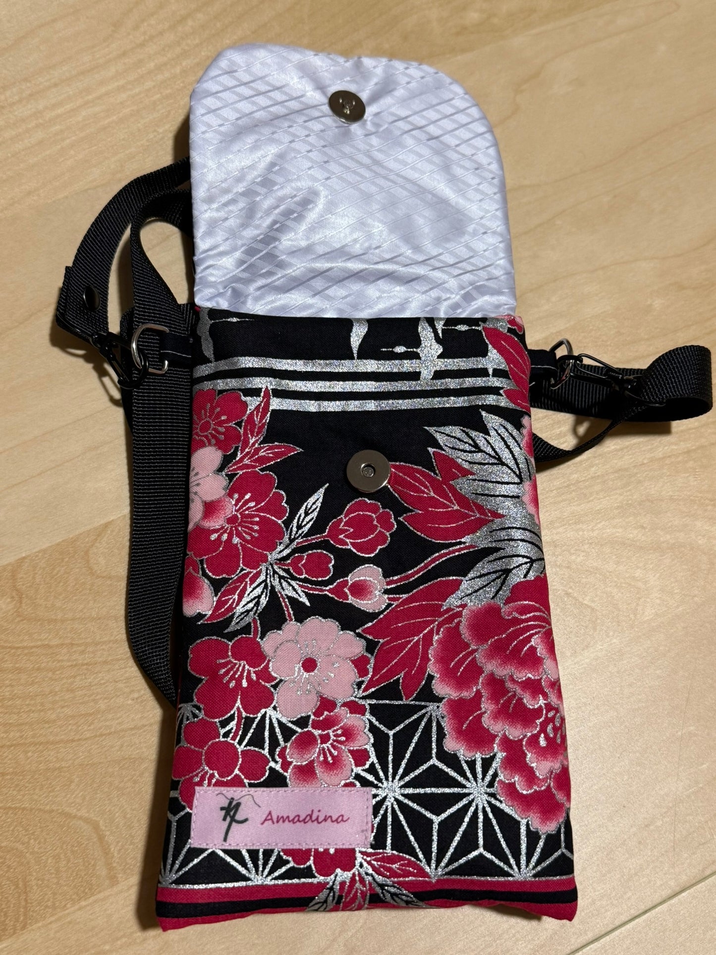 Pochette téléphone